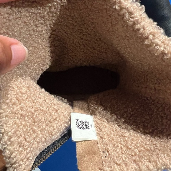 NOT FOR SALE - Picture 6 of 8